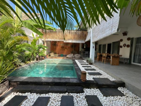 Villa Anyelir